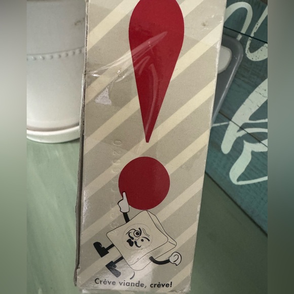 MR BACON vs
MONSIEUR TOFU - Picture 5 of 8